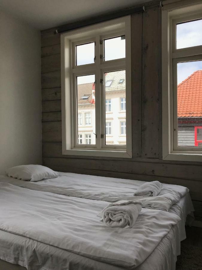 Urban Hostel Bryggen Bergen Buitenkant foto